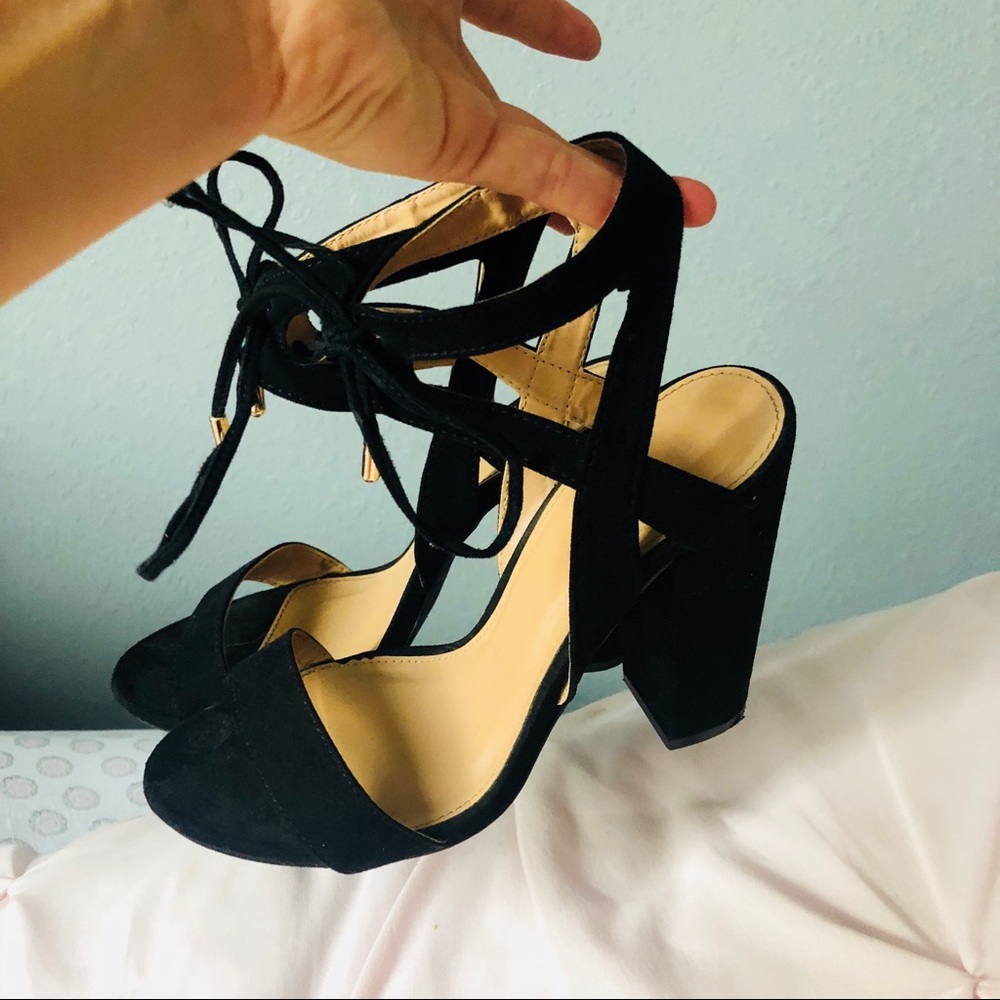 black heels with tie